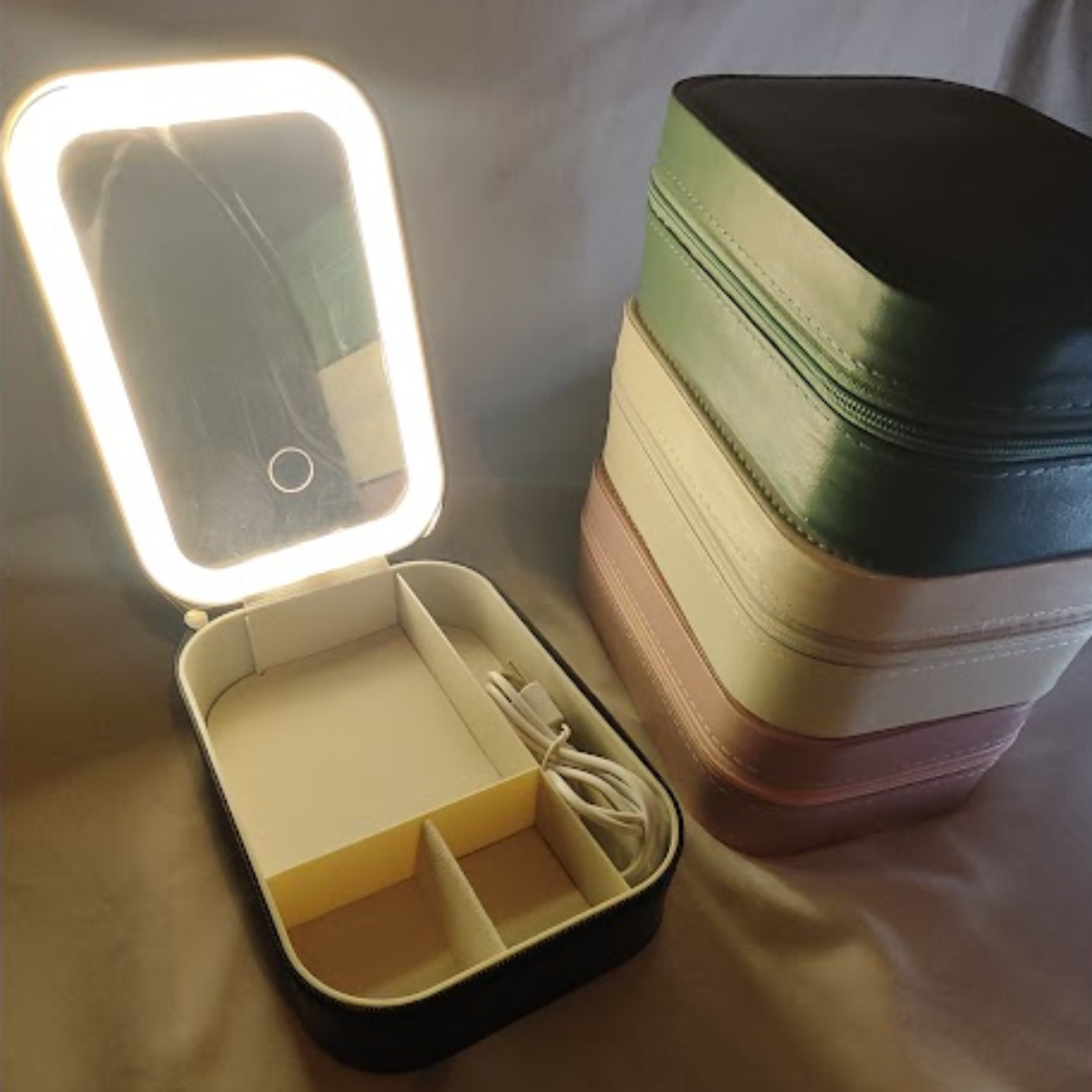 GlowCase™ Νεσεσέρ Βαλιτσάκι Μακιγιάζ