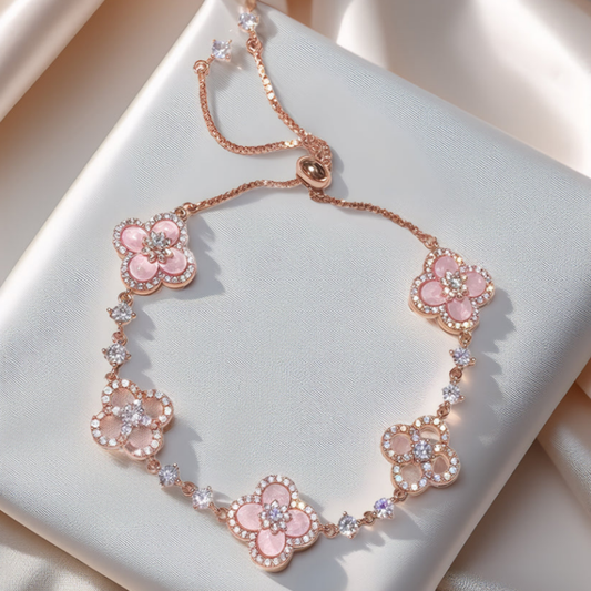 "Blooming Clover ✨"