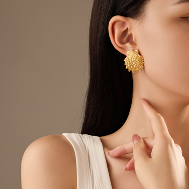 Σκουλαρίκια "Golden Seashell🌊✨"