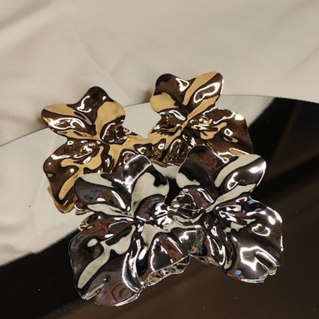 Σκουλαρίκια "Molten Elegance"