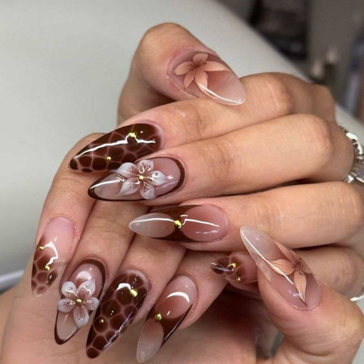 ''Mocha Kit''
