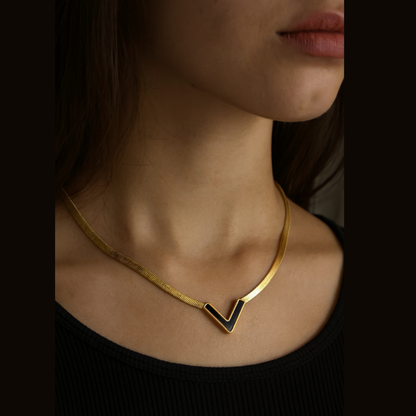 Κολιέ ''V-Line''